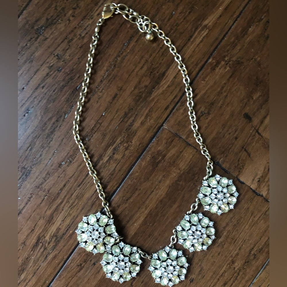 Statement necklace